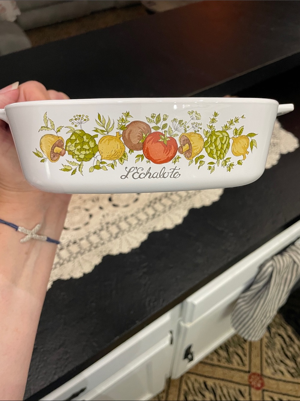 Corning Ware 1-Qt White Ceramic Baking Dish with Vegetable Motif - Picture 3 of 7